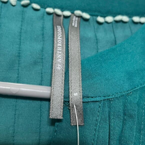 Welcome to my closet! - Picture 11 of 13